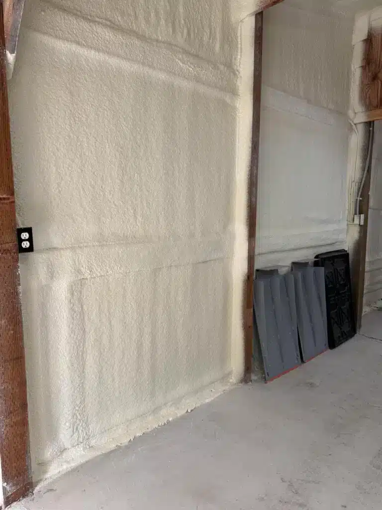 The Best Time of Year to Install Closed-Cell Spray Foam Insulation in Paradise, NV