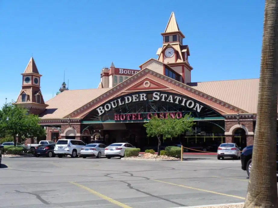 Boulder Station