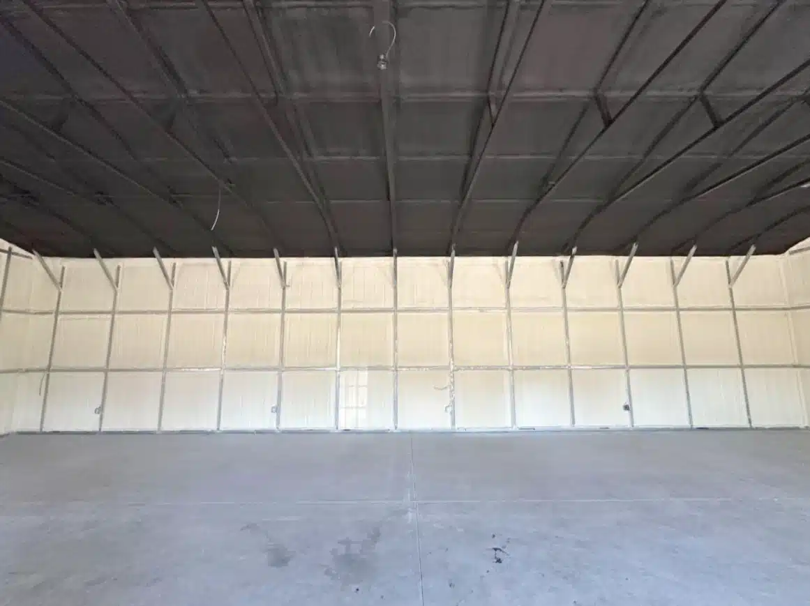Professionals spray foam services in Downtown Las Vegas NV