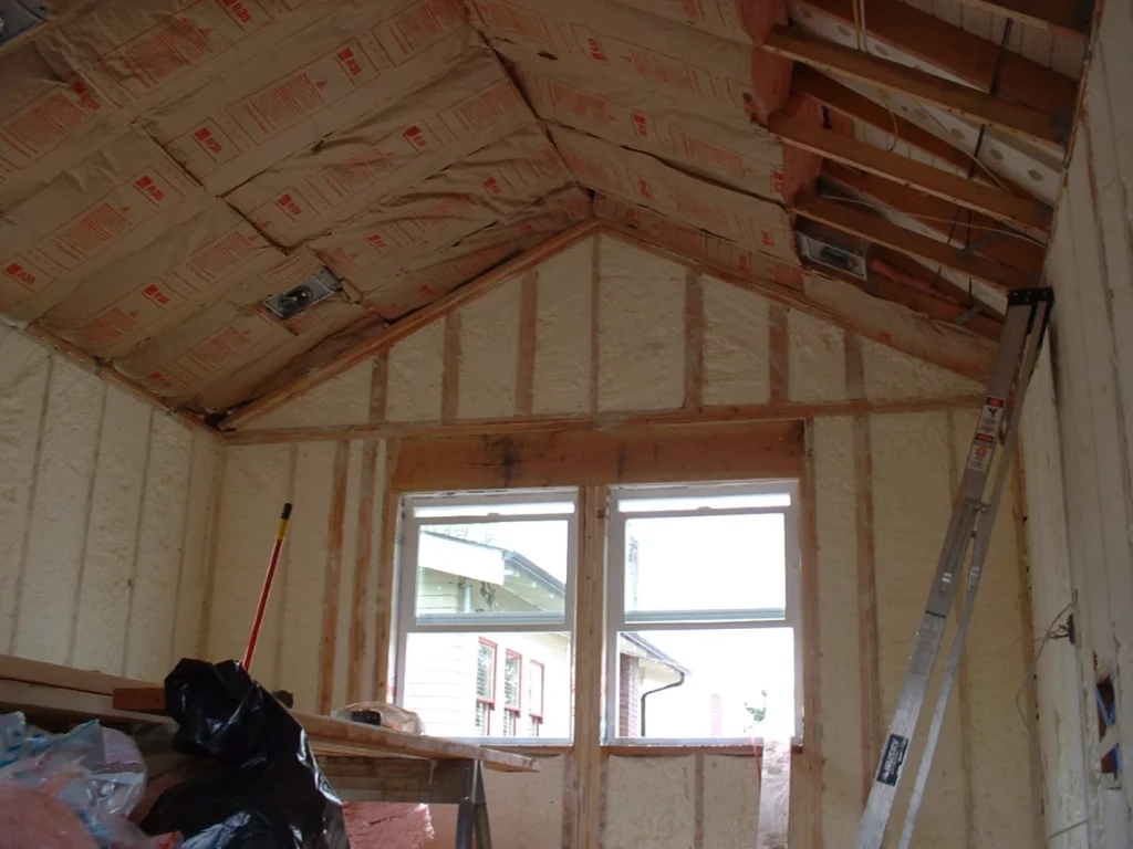 Everything You Need to Know About Residential Insulation: Selection, Performance & Savings