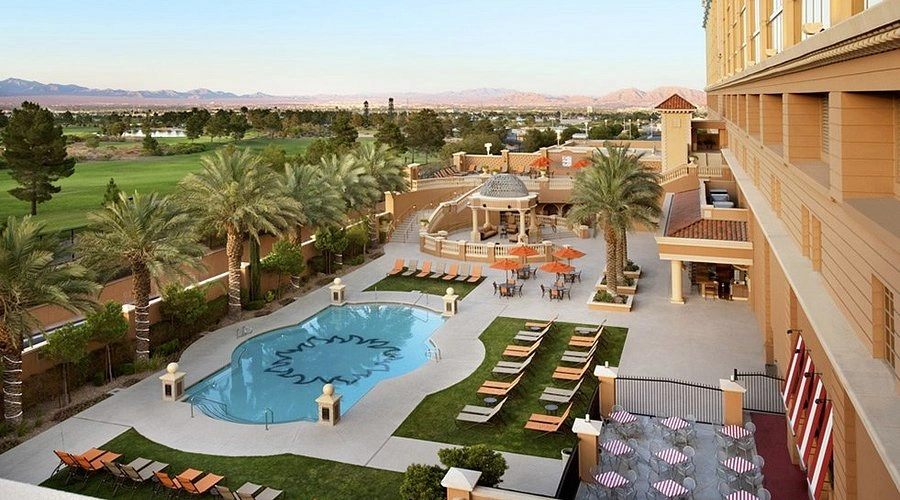 Suncoast Hotel and Casino